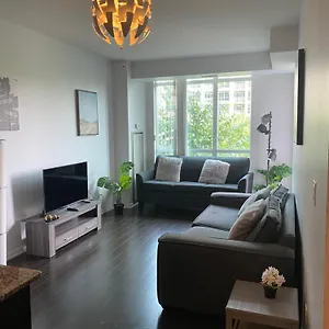 Apartment Executive 1 Bedroom Sleeps 2, Toronto