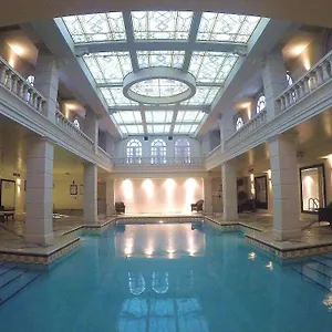 4* Hotel Grand &
